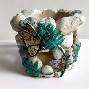 ROCK CANDLE HOLDER/PLANTER